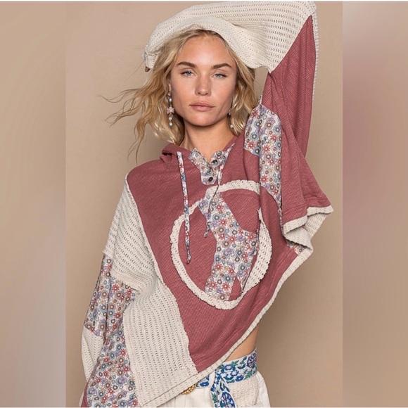 #564 POL Burgundy and Cream Hoodie - Picture 2 of 4